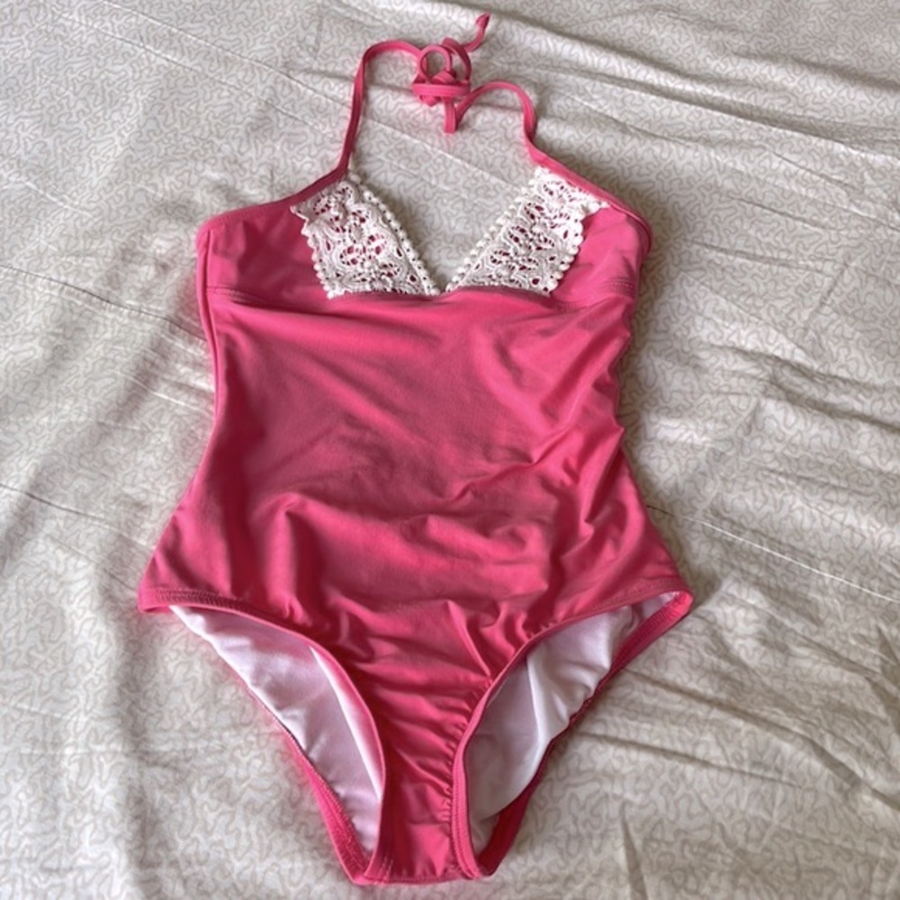 Ella Moss girls pink lace swimsuit that fits size 10